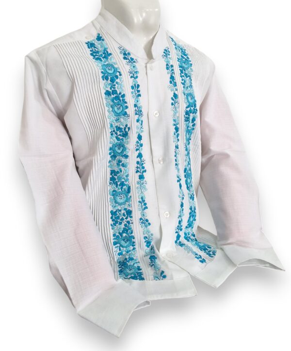 Guayabera Blanca de Lino Manga Larga Bordada a Mano: Exquisita Artesanía - Imagen 4