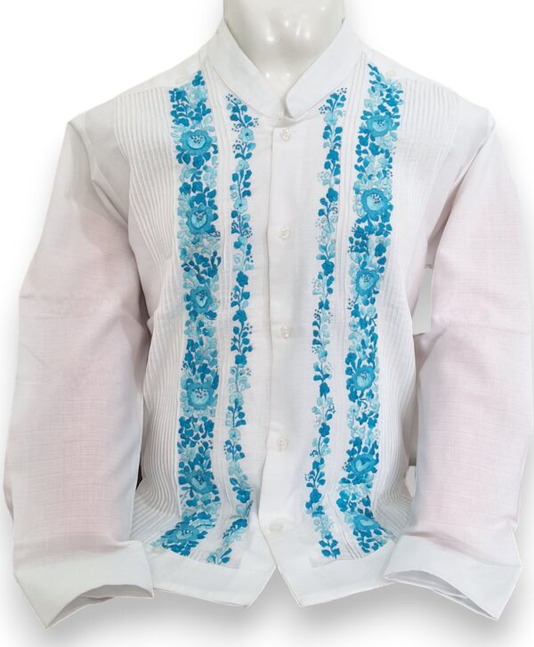 Guayabera Blanca de Lino Manga Larga Bordada a Mano: Exquisita Artesanía - Imagen 3