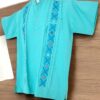 Guayabera Turquesa de Lino Manga Corta con Tejido de Telar y Grecas: Sutil Encanto - Imagen 3