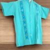 Guayabera Turquesa de Lino Manga Corta con Tejido de Telar y Grecas: Sutil Encanto - Imagen 4