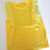 Dulce Alegría: Blusa Amarilla con Olán para Niña Bordada a Mano - Imagen 3