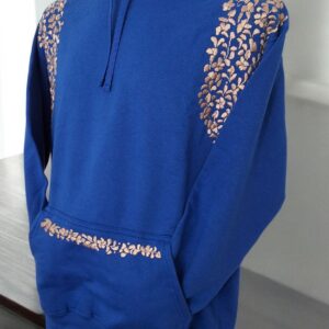 Sudadera con Gorro Azul Rey Cerrada Bordada a Mano: EL Bordado Perfecto