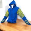 Confort y Arte: Sudadera con Gorro Azul Rey para Niño de Cierre Bordada a Mano - Imagen 8