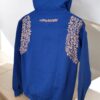 Sudadera con Gorro Azul Rey Cerrada Bordada a Mano: EL Bordado Perfecto - Imagen 9