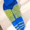 Confort y Arte: Sudadera con Gorro Azul Rey para Niño de Cierre Bordada a Mano - Imagen 12