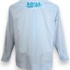 Distinción y Arte: Guayabera de Lino Azul Cielo Bordada a Mano - Imagen 5
