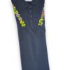 Elegancia Sutil: Playera Tipo Polo Negra de Algodón para Dama Bordada a Mano - Imagen 9