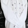 Elegancia Atemporal: Hermosa Guayabera de Lino Blanco Bordada a Mano - Imagen 6