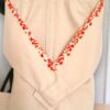 Raíces Oaxaqueñas: Hermosa Guayabera de Lino Beige Bordada a Mano - Imagen 5